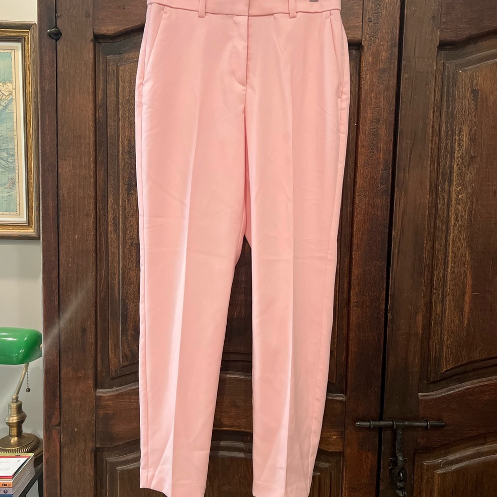 H&M Pink Ankle Cropped Pants with Tailored Fit